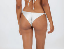 Charger l&#39;image dans la galerie, Image 06: Rio De Sol Bas Bottom Shimmer-White Cheeky-Rope
