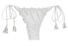 Charger l&#39;image dans la galerie, Product Front: Rio De Sol Bas Bottom Shimmer-White Frufru-Fio
