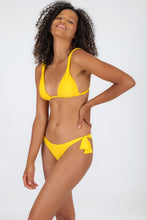 Charger l&#39;image dans la galerie, Model Front: Rio De Sol Bas Bottom Sunflower Italy
