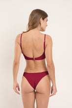 Charger l&#39;image dans la galerie, Model Back: Rio De Sol Bas Bottom Touch-Carmim Essential
