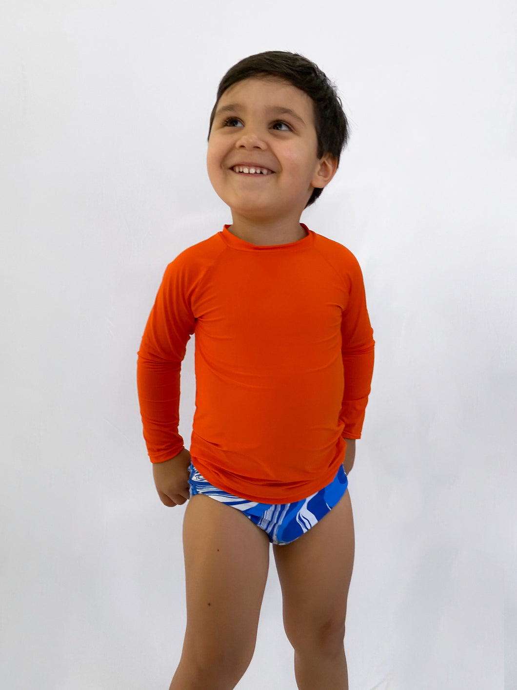 Model Front: Rio De Sol T-Shirt Calendula Rash-Guard Kids