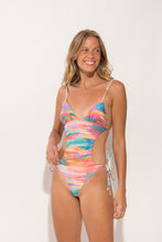 Charger l&#39;image dans la galerie, Model Front: Rio De Sol Une Pièce River Trikini
