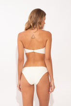 Charger l&#39;image dans la galerie, Model Back: Rio De Sol Ensemble Set Junco-Offwhite Sara Essential-Comfy
