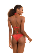 Charger l&#39;image dans la galerie, Model Back: Rio De Sol Ensemble Set Malibu-Chili Tri-Inv Cheeky-Tie
