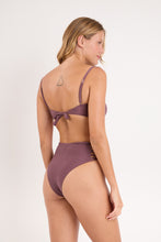 Charger l&#39;image dans la galerie, Model Back: Rio De Sol Ensemble Set Malibu-Ebano Bandeau-Iris Highwaist-Spin-Iris

