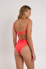 Charger l&#39;image dans la galerie, Model Back: Rio De Sol Ensemble Set Malibu-Folia Bandeau-Iris Highwaist-Spin-Iris
