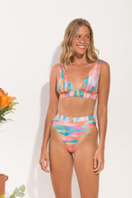 Charger l&#39;image dans la galerie, Image 09: Rio De Sol Ensemble Set River Halter-Cos Hotpant-Cos

