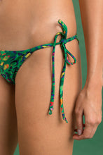 Charger l&#39;image dans la galerie, Image 08: Rio De Sol Ensemble Set Wilds Tri-Fixo Cheeky-Tie
