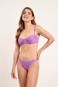 Model Front: Rio De Sol Haut Top Bio-Floreira Vickie