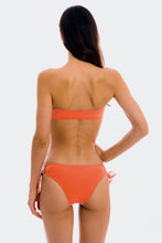 Charger l&#39;image dans la galerie, Model Back: Rio De Sol Haut Top Light-Peach Bandeau-Reto
