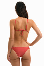 Charger l&#39;image dans la galerie, Model Back: Rio De Sol Haut Top Madras Dupla Face
