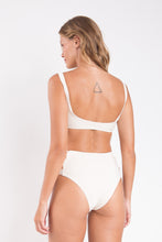 Charger l&#39;image dans la galerie, Model Back: Rio De Sol Haut Top Malibu-Natural Bliss
