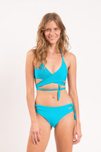 Charger l&#39;image dans la galerie, Model Front: Rio De Sol Haut Top Miami Kate
