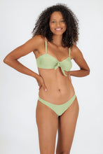 Charger l&#39;image dans la galerie, Model Front: Rio De Sol Haut Top Oliva Bandeau-No
