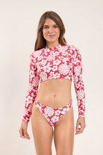 Charger l&#39;image dans la galerie, Model Front: Rio De Sol Haut Top Pua-Hibiscus Reef
