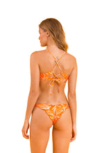 Charger l&#39;image dans la galerie, Model Back: Rio De Sol Haut Top Trail-Orange Tank-Tie
