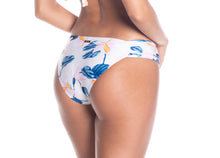 Charger l&#39;image dans la galerie, Model Back: Saha Bas Bottom Cumbia Floral Sweetness
