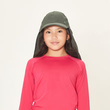 Charger l&#39;image dans la galerie, Model Front: Uv Line Casquette Legionario Teens Verde Militar Upf50+
