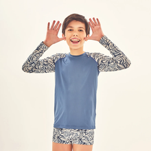 Charger l&#39;image dans la galerie, Image 04: Uv Line T-Shirt Rash Guard Kids Costela Aco Off White Upf50+
