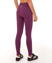 Charger l&#39;image dans la galerie, Legging Sem Costura Essential Roxo Wine
